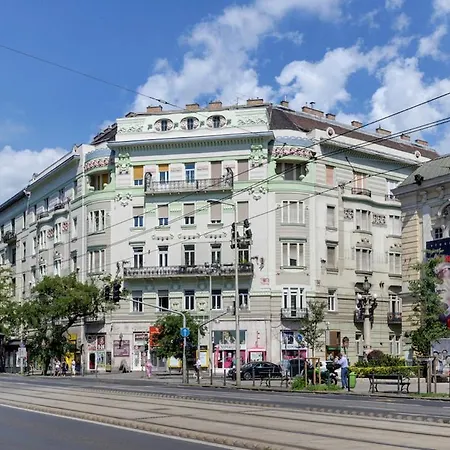 Blue Апартаменты *